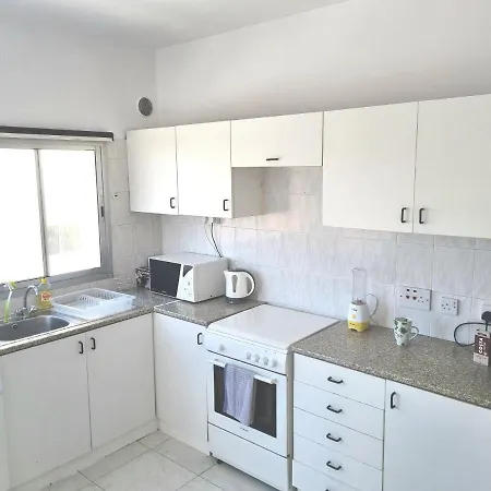 아파트 Ikaros Boutique *