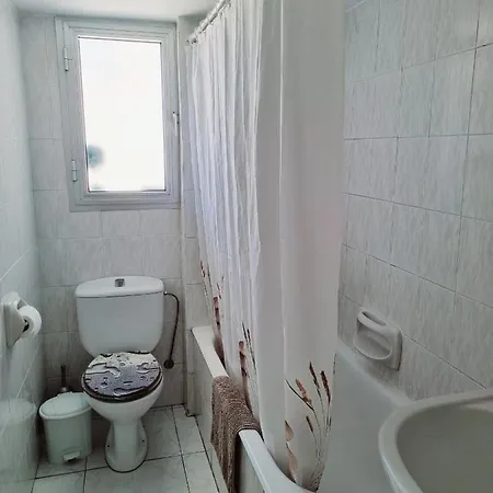 شقة Ikaros Boutique *