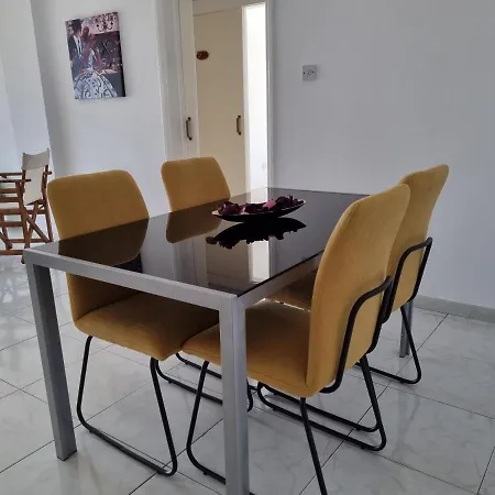 Ikaros Boutique ليماسول