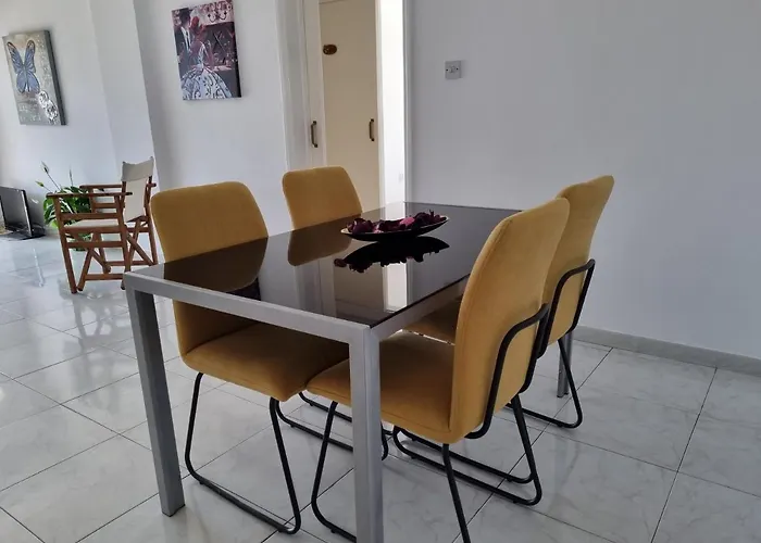 Ikaros Boutique Λεμεσός